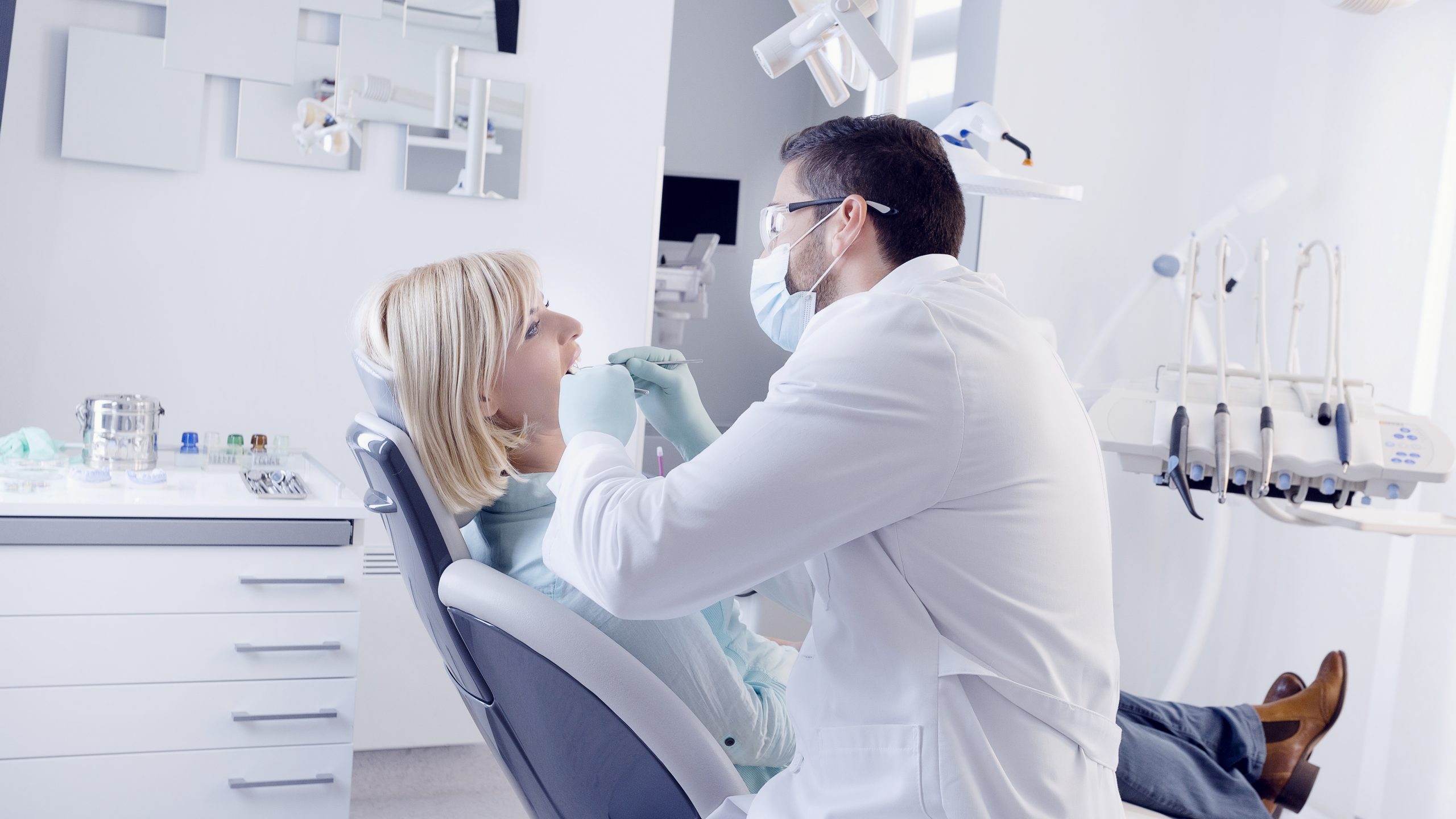Dentist in East Moline, IL